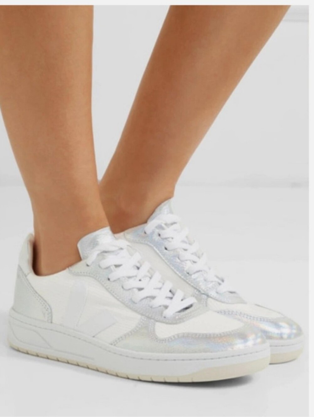 Veja V 10 Iridescent Metallic Sneakers Leather And Canvas White Silver Size 7